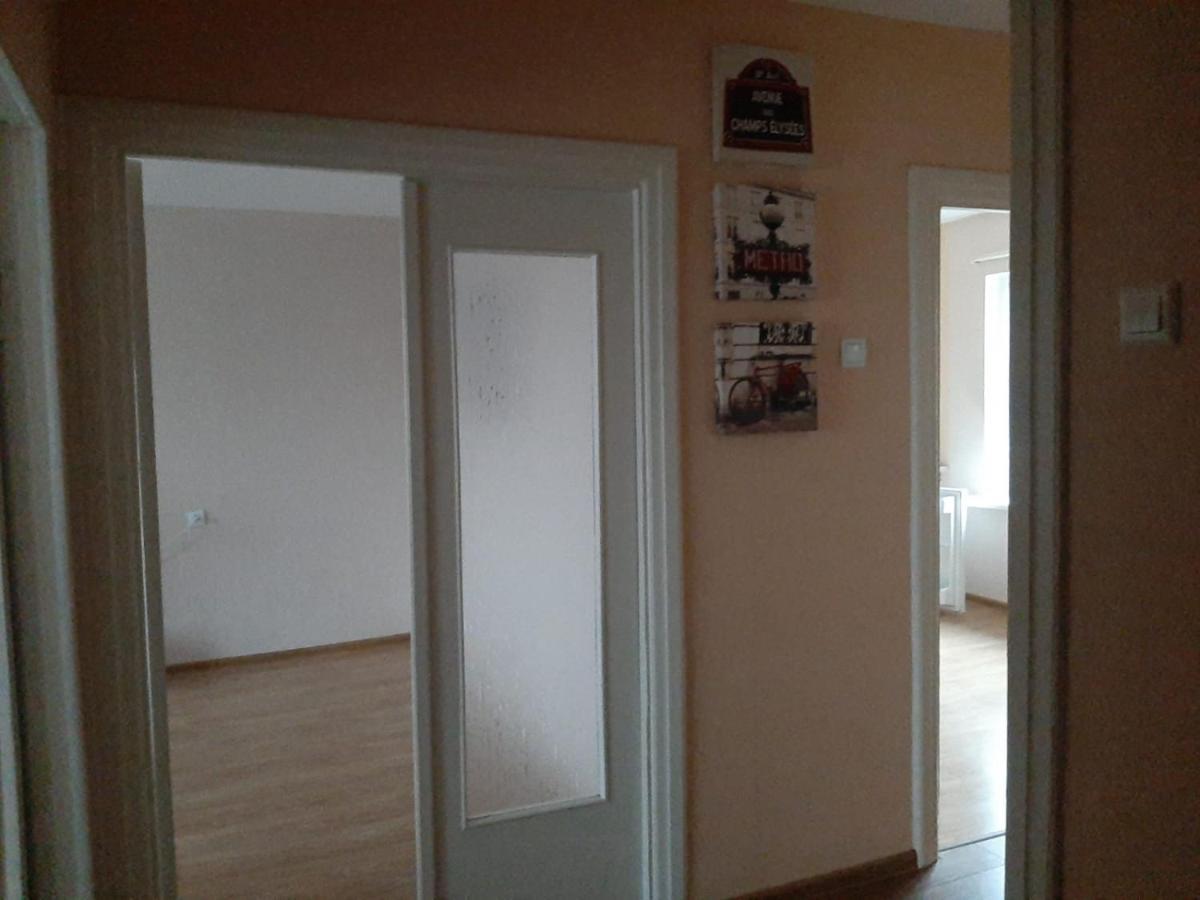 Ergli Apartment Ngoại thất bức ảnh